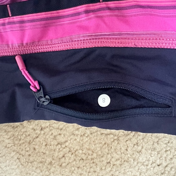 Lululemon Speed Shorts 8 - Picture 4 of 5
